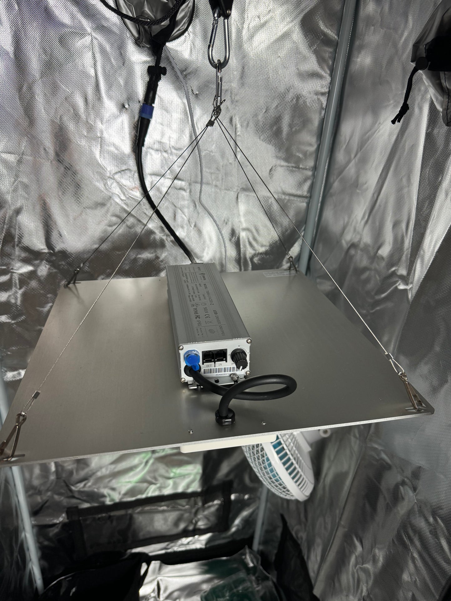 Growbox Komplettset LED für 3 Pflanzen 60x60x160cm